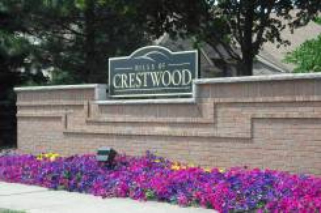 Hills of Crestwood